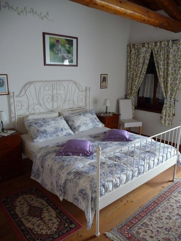 Agriturismo Borgovecchio Romans d'Isonzo Rum bild